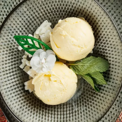 Домашнее мороженое из топлёного молока от Ресторана «Кухмистр»