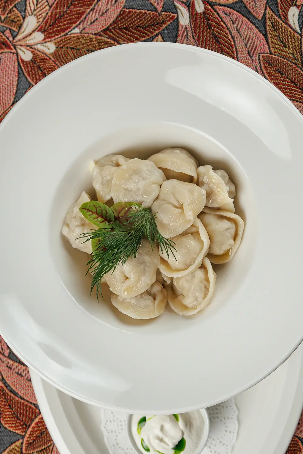 Домашние колдуны (пельмени) со свининой от Ресторана «Кухмистр» Домашние колдуны (пельмени) со свининой от Ресторана «Кухмистр»