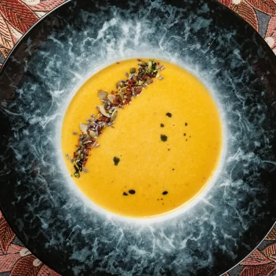 Белорусская «Гарбузянка» – нежный и слегка пряный крем-суп из тыквы от Ресторана «Кухмистр»
