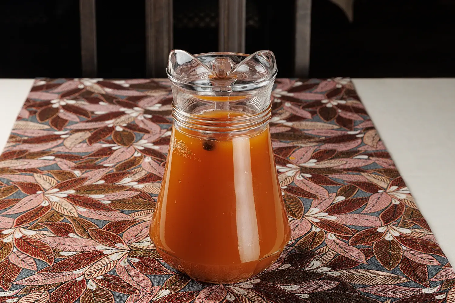 Натуральный хлебный квас собственного приготовления от Ресторана «Кухмистр» Натуральный хлебный квас собственного приготовления от Ресторана «Кухмистр»