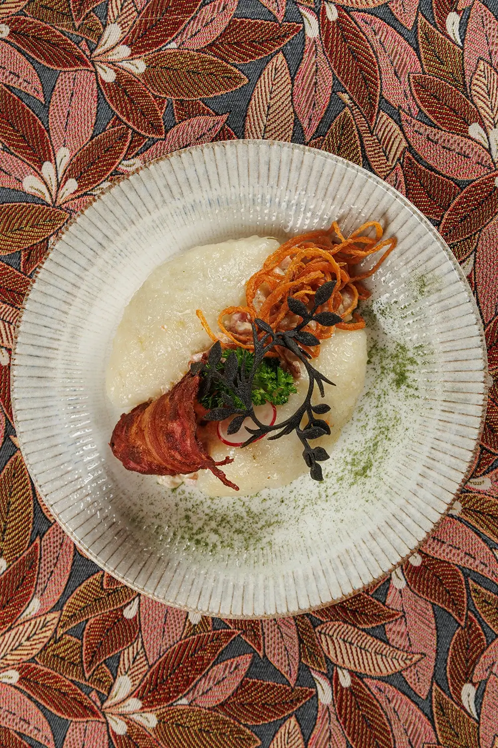 Картофельные клёцки «с душами» (белорусские «Цеппелины») с начинкой из свиного фарша от Ресторана «Кухмистр» Картофельные клёцки «с душами» (белорусские «Цеппелины») с начинкой из свиного фарша от Ресторана «Кухмистр»