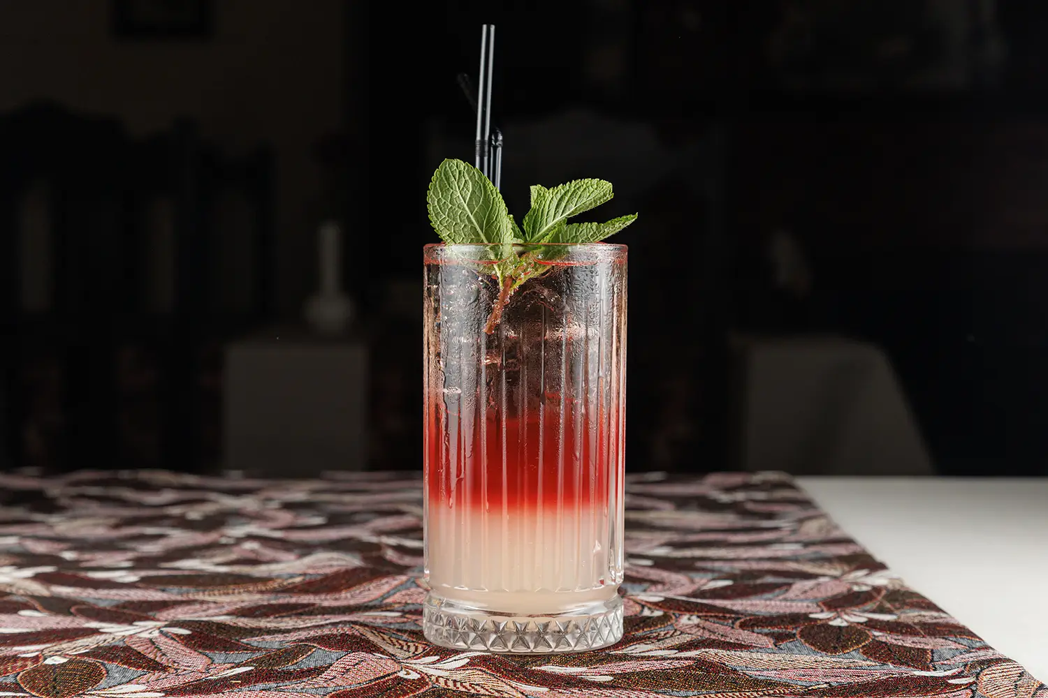 Коктейль «Малиновое наслаждение» от Ресторана «Кухмистр»