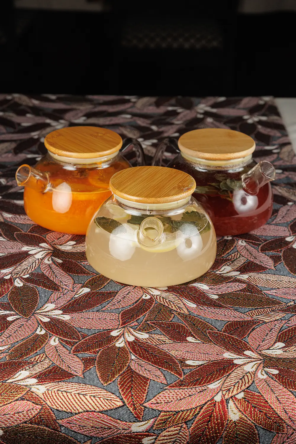 «Облепиховый», «Ягодный» и «Имбирный» Травяные Взвары от Ресторана «Кухмистра» «Облепиховый», «Ягодный» и «Имбирный» Травяные Взвары от Ресторана «Кухмистра»