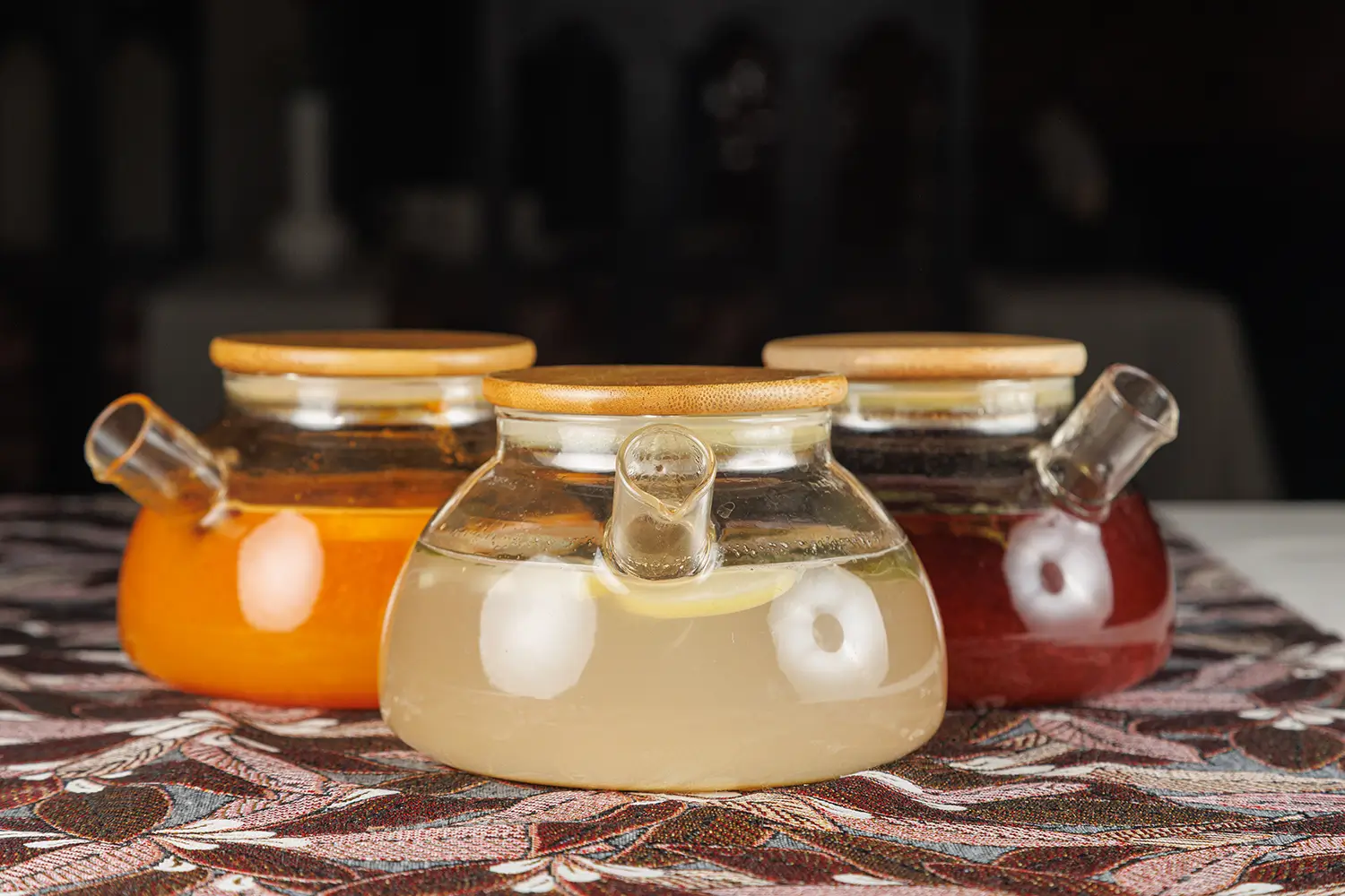 «Облепиховый», «Ягодный» и «Имбирный» Травяные Взвары от Ресторана «Кухмистра» «Облепиховый», «Ягодный» и «Имбирный» Травяные Взвары от Ресторана «Кухмистра»