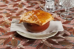 Тушенка из баранины с картофелем и овощами от Ресторана «Кухмистр»