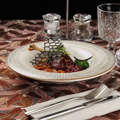 Утиная ножка «Важны Качар» («Важный Селезень») приготовленная по технологии «конфи», с ноткой французского изящества от Ресторана «Кухмистр»